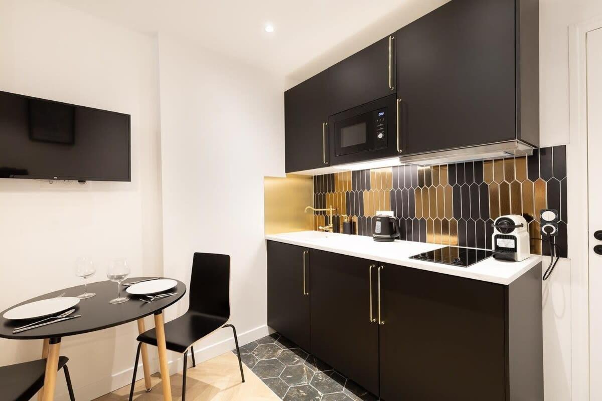 Stockholm Studio - City Center - Fontainebleau Buitenkant foto